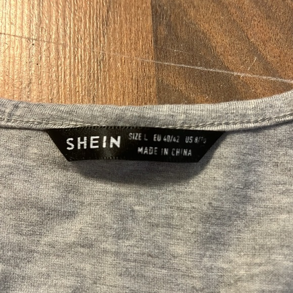 Grey crop top - Picture 2 of 3